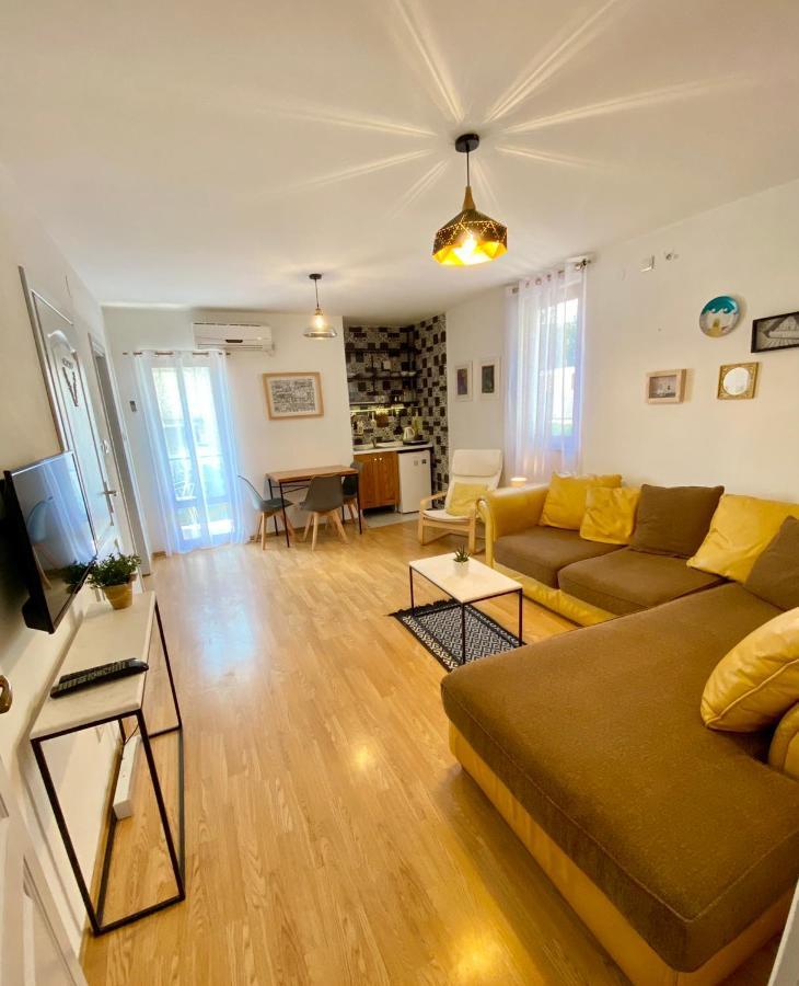 Apartments Rux De Luxe Bar Eksteriør billede