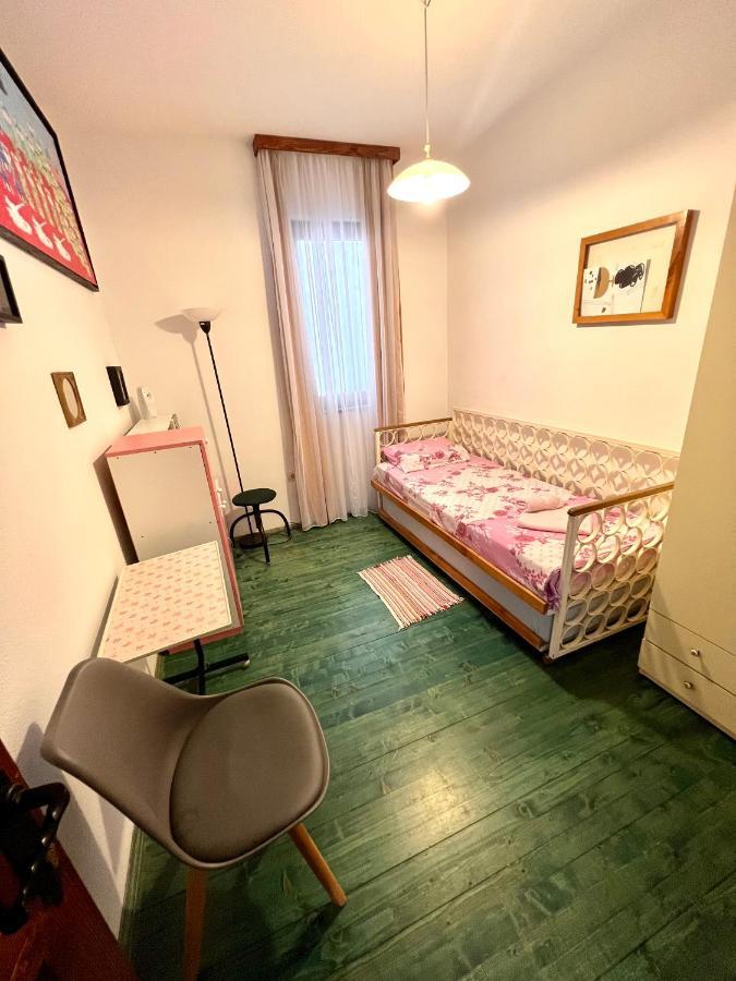 Apartments Rux De Luxe Bar Eksteriør billede