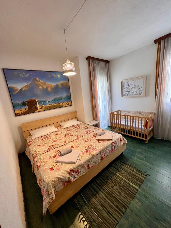 Apartments Rux De Luxe Bar Eksteriør billede