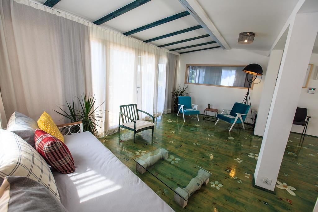 Apartments Rux De Luxe Bar Eksteriør billede