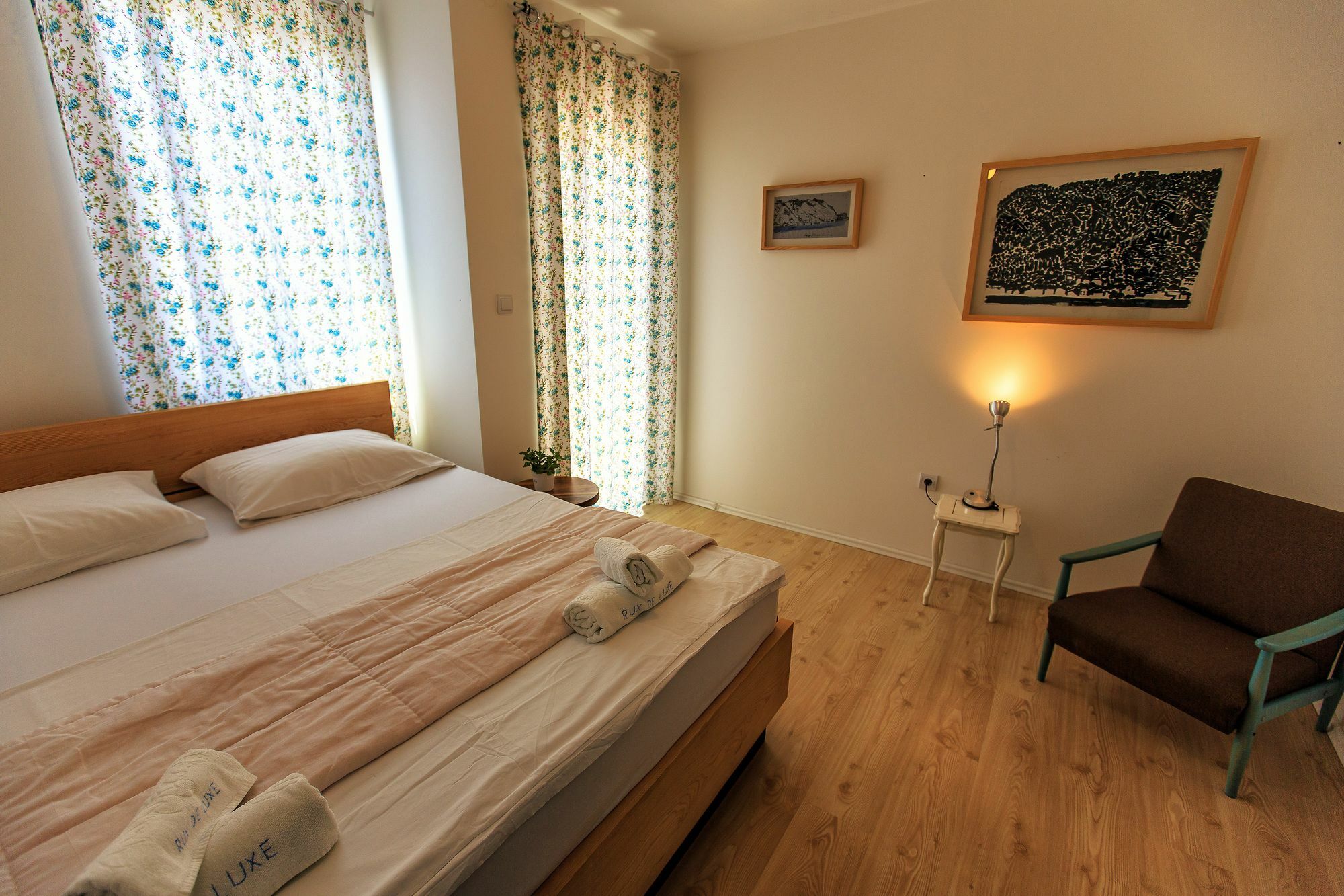 Apartments Rux De Luxe Bar Eksteriør billede